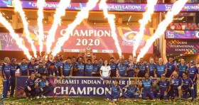 මහේලගේ මඟ පෙන්වීමෙන් Mumbai Indians නැවතත් IPL කිරුළ දරයි