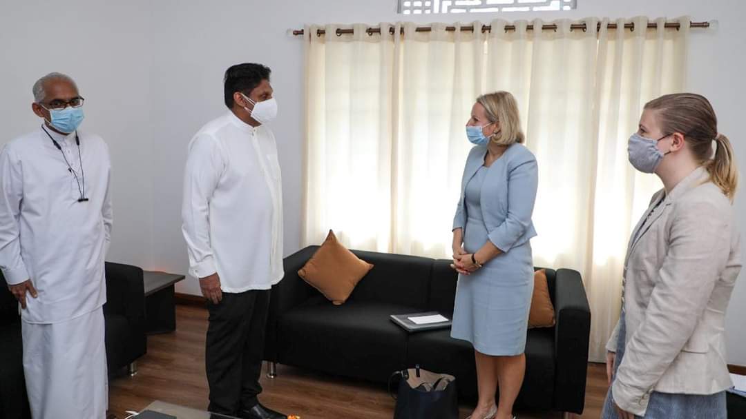 විපක්ෂ නායක සහ ශ්‍රී ලංකාවේ බ්‍රිතාන්‍ය මහකොමසාරිස් අතර හමුවක්